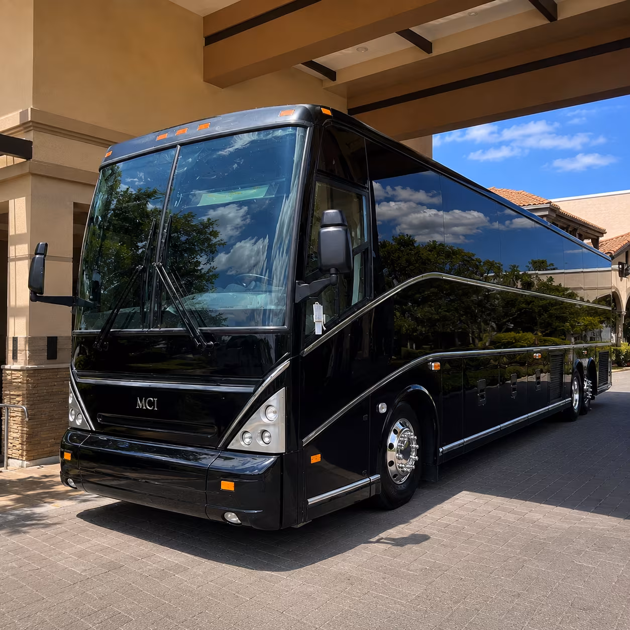 compare prom bus options for the georgia international convention center and college park venues